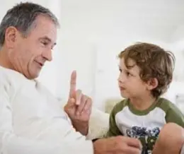 بچه ها چطور مودب می شوند؟