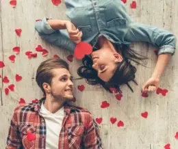 تفاوت بین عشق سالم و عشق وسواسی