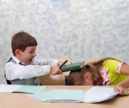 عوارض بیش فعالی در کودکان