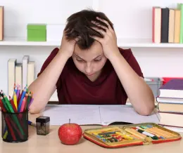 اضطراب و استرس در دانش آموزان