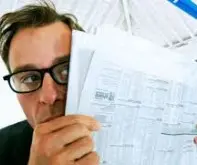 چه کسانی مبتلا به اختلال شخصیت بدبینی هستند؟