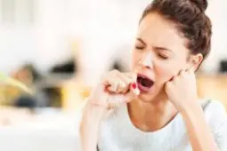 نخوابیدن منجر به بروز اختلالات ذهنی می‌شود