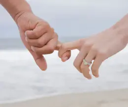 مقیاس دلبستگی بزرگسالان هازن و شیور (1987)